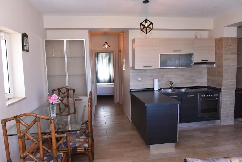 Katerina Luxury Suites Elia  外观 照片