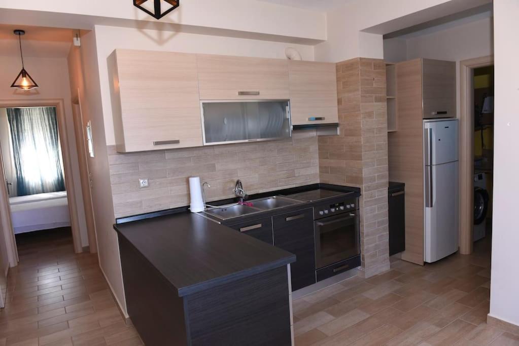 Katerina Luxury Suites Elia  外观 照片